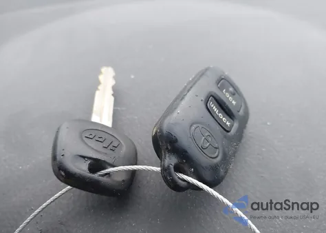 2005 Toyota Corolla S z USA, uszkodzony, nr VIN 2T1BR32E45C432273